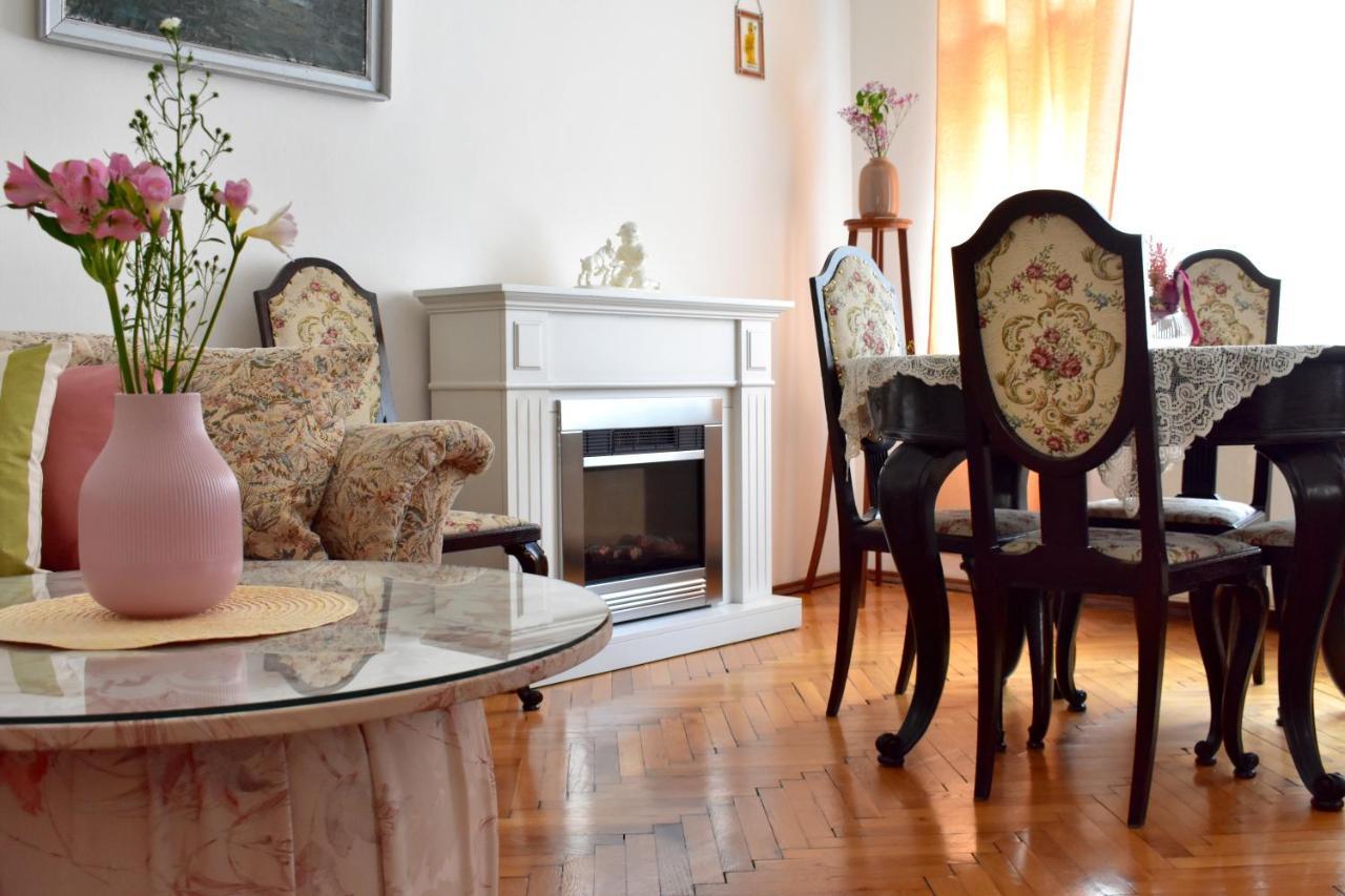 Old Town Konviktska - Bohemian Residence 布拉格 外观 照片