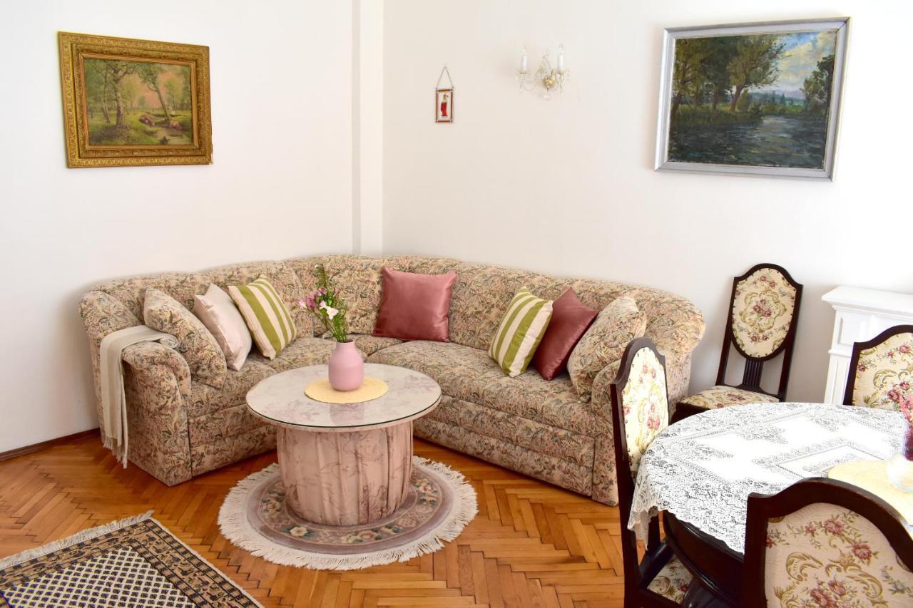 Old Town Konviktska - Bohemian Residence 布拉格 外观 照片